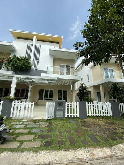 Biệt thự song lập tây trạch,1T 2L, 8x22m2 nội thất, sổ hồng, view CV