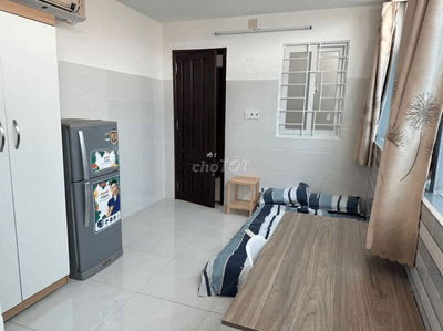 Phòng trọ 15m2 khép kín, Tôn Thất Tùng, Đống Đa