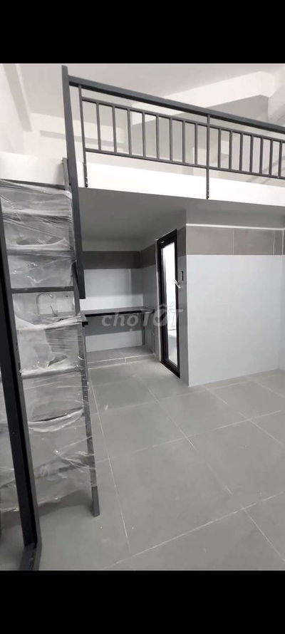 Tìm bạn nữ ở ghép – Phòng có gác, tủ lạnh, máy lạnh, gần Hutech