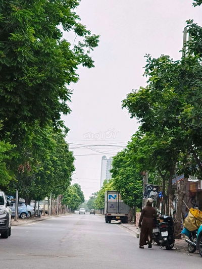🏡 🔥  NHÀ MỚI BÁT KHỐI- SỔ VUÔNG VẮN PHÂN LÔ - VIEW GẦN HỒ