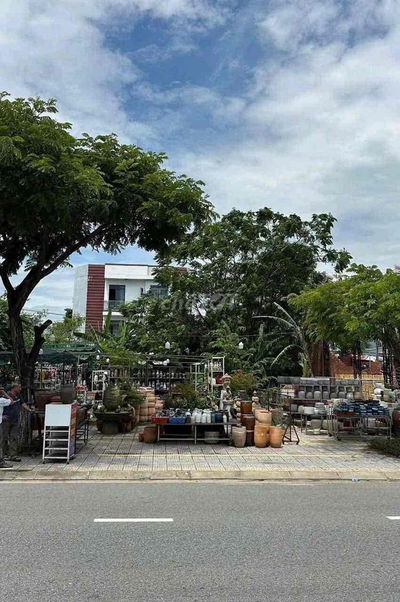 Bán lô đất MT Hoàng Thị Loan Liên Chiểu Đường 15m KD Rất Tốt
