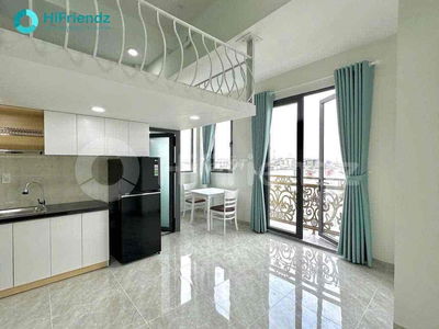Khai Trương Phòng Có Gác Full NT Ban Công Gần Đại Học Hutech- Văn Lang