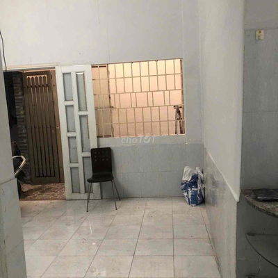 cho thuê nhà nguyên căn (4m*10m) 1 trệt 1 lầu 2pn giá 8.5tr