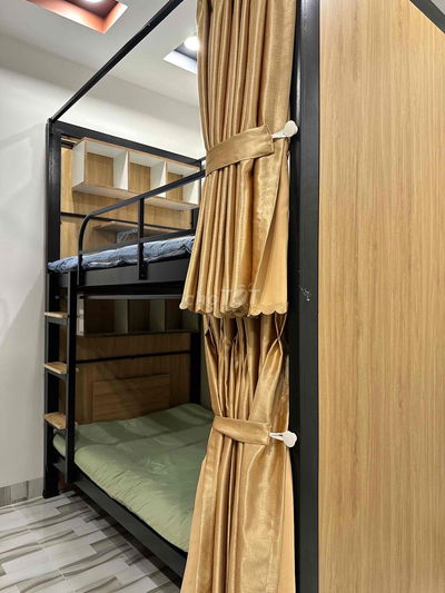 Phòng Ký Túc Xá Cao Cấp Gần Vinhome – Giường 1m2, Đường Mới Lò Lu