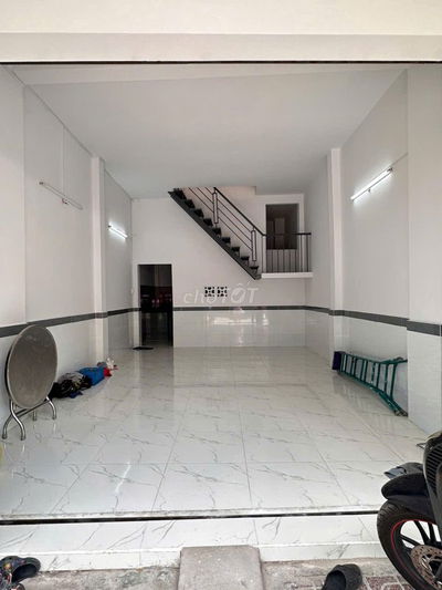 MẶT TIỀN ĐƯỜNG TRẦN VĂN QUANG P10.TÂN BÌNH GIÁ 17TR