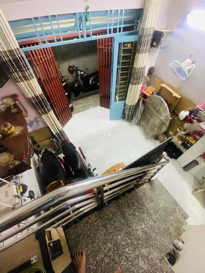 bán nhà linh đông Thủ Đức , 2.6tỷ, 2lau, có sổ sẵn.