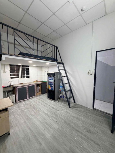 Duplex Giá Sinh viên Quận 7  Gần sát đại UFM