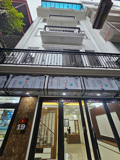 Chính chủ bán nhà riêng 5 tầng, giá 5,5 tỷ, 3pn, Phố Lĩnh Nam, Hà Nội