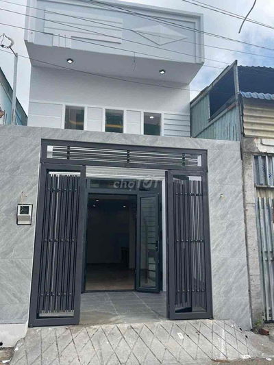 Cho thuê nhà mặt tiền đường đẹp, p.Linh Tây, Thủ