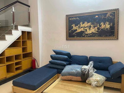 Chào bán căn nhà 3 tầng MT đường gần Dương Đình Nghệ giá tốt