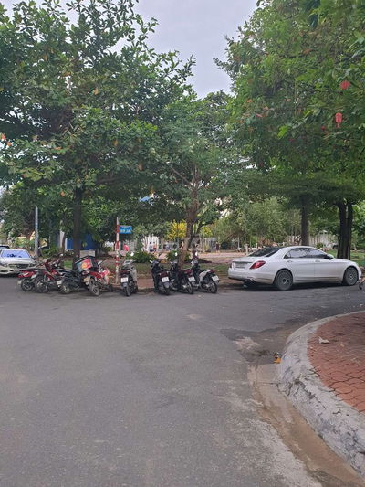 CHO THUÊ PHÒNG ĐẸP – ĐỐI DIỆN CÔNG VIÊN 3.000M² – TRUNG TÂM QUẬN  7