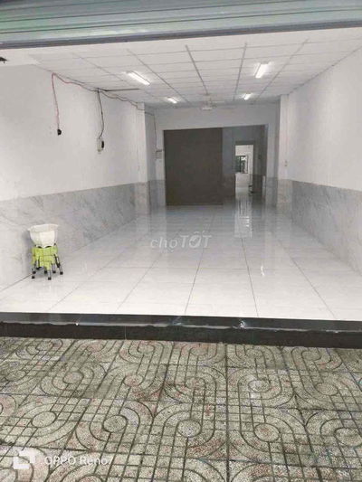 Cho thuê nhà 4x40 trong suốt, đường 8m rộng thoáng