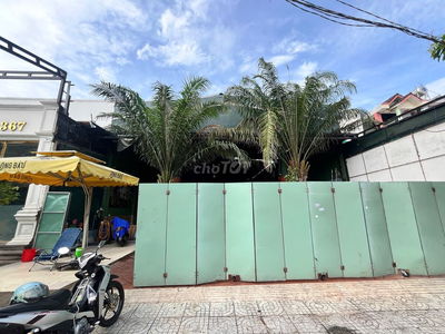 CHo thuê mbkd đất trống mặt tiền đường Tây thạnh 6x40m nở hậu