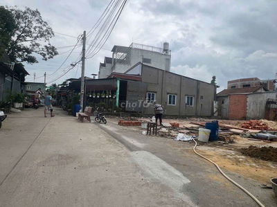Đất 6,80 x 21,30 (CN: 145m2) gần ngã 4 Hóc Môn