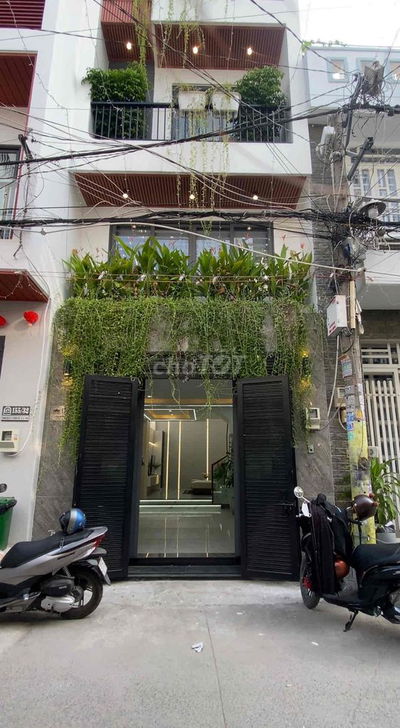 SIÊU PHẨM NHÀ PHỐ NGAY TRUNG TÂM TP THỦ DẦU MỘT BÌNH DƯƠNG