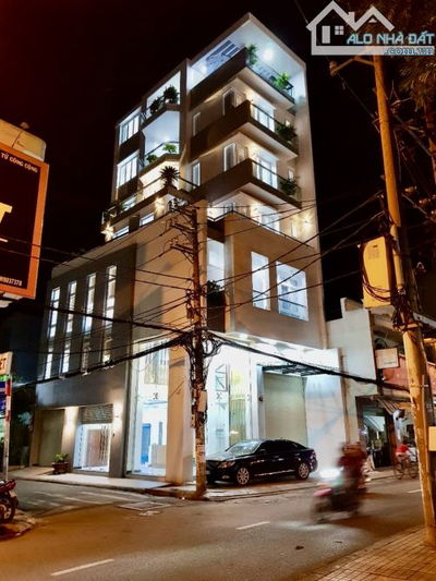 HÀNG HIẾM! TOÀ CĂN HỘ GÓC 2 MẶT TIỀN HẢI CHÂU – DÒNG TIỀN 900 TRIỆU/ NĂM – CHỈ NHỈNH 17 TỶ