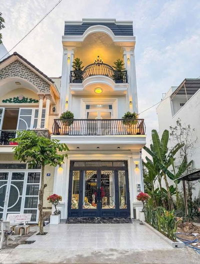 CHỦ NHÀ KẸT TIỀN BÁN GẤP NHÀ ĐỐI DIỆN CHỢ BÌNH ĐIỀN, 1TY300, 4x22,5