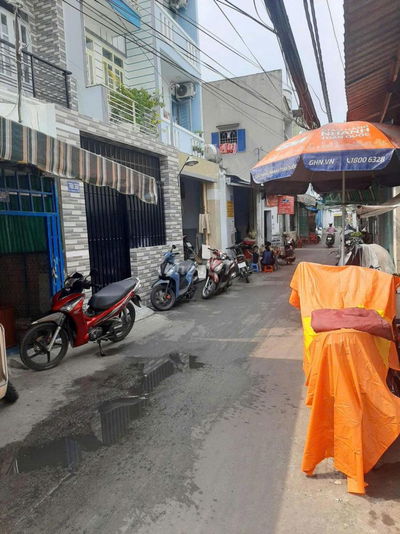 NHÀ NHỎ TIỆN NGHI PHƯỜNG 4 Q8 - 36M2, 3 TỶ - LÝ TƯỞNG CHO GIA ĐÌNH TRẺ