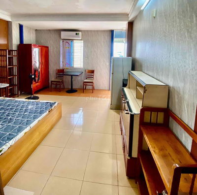 Phòng đầy đủ tiện nghi ban công 1nguoi ở