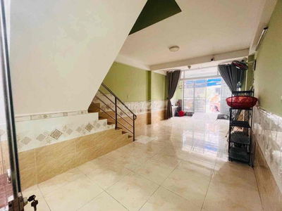 nhà thuê full nội thất Nguyễn Quý Yêm an lạc BT DT 160m giá 13tr