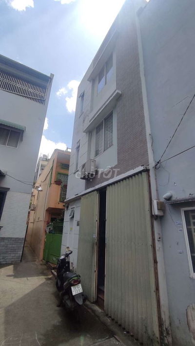 3tỷ nhỉnh- Nhà nhỏ đủ công năng, Hẻm Đẹp, Q Tân Phú Giáp Q6
