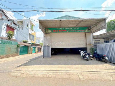 Cho Thuê Nhà Làm Kho Xưởng Sản Xuất 117/2 Ama Khê