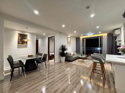 Bán căn hộ Urban Hill 3PN nhà đẹp full nội thất, view biệt thự.