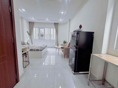 CĂN HỘ STUDIO CỬA SỔ LỚN NGAY TRUNG TÂM QUẬN 3 CHO THUÊ GIÁ RẺ T6/2025