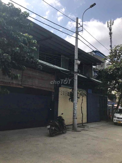 kho cho thuê hồ Ngọc lãm an lạc bình Tân DT 730m giá 45tr