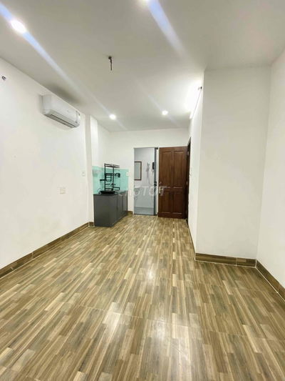 CĂN HỘ BAN CÔNG MỚI XÂY TIỆN NGHI NGAY CẦU AN LỘC SÁT BÊN GÒ VẤP T9 Ở