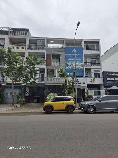 Mặt tiền Vũ Tông Phan 4 x 20m ,6 Tầng