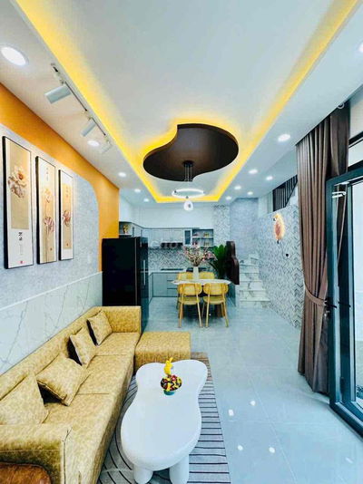 bán nhà nhỉnh 4 tỷ- diện tich 55m2 - trung tâm gò vấp