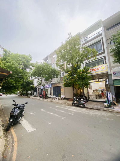 BÁN NHÀ 4 TẦNG, DT:4x15,5 ĐƯỜNG SỐ 28- KDC TÂN QUY ĐÔNG,Q7-GIÁ 11,5TỶ