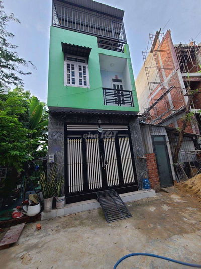 Nhà 50m², 3 tầng, sổ riêng, gần AEON Tân Phú, chỉ 4.55 tỷ