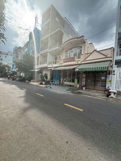 BÁN NHÀ DT 4x17M MT KINH DOANH ĐƯỜNG SỐ P.TÂN KIỂNG Q7 GIÁ 11,7TỶ