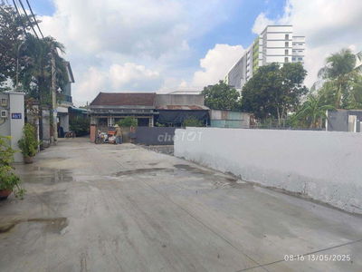Bán Đất Thổ Cư Tại Trung Tâm Thị Trấn Hóc Môn 4x20 nhỉnh hơn 3tỷ