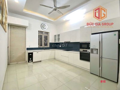 Cho thuê nhà 1T3L full nội thất đường D9 trong KDC D2D giá 20tr/tháng