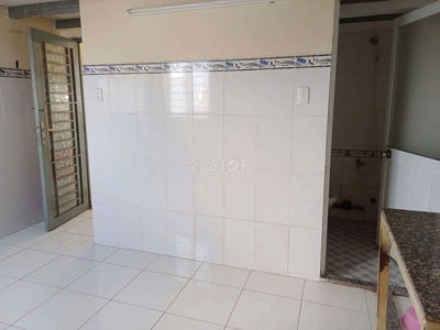 Cho thuê phòng trọ đường Lâm Văn Bền, Quận 7