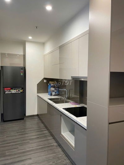 Căn hộ TK2 tầng giữa Vinhomes Smart City