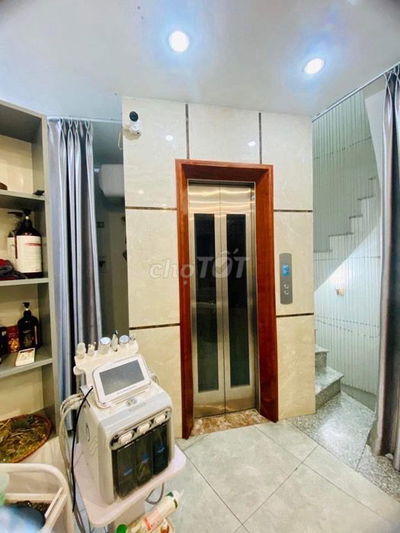 MẶT PHỐ BẠCH MAI – GIAO PHỐ HUẾ – 2 THOÁNG THANG MÁY  DOANH THU CAO