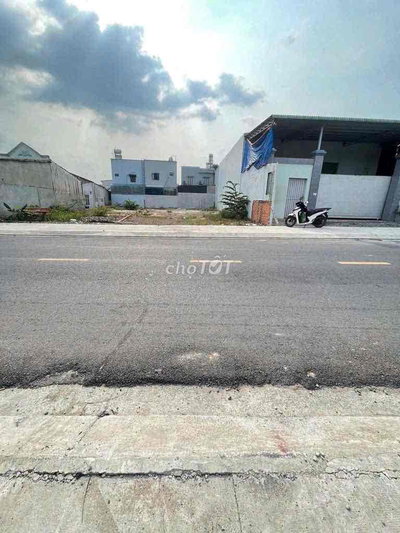 Bán gấp lô đất 350m2