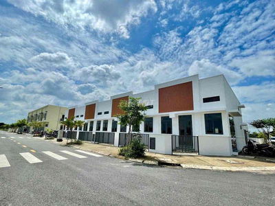Nhà Phố sổ sẵn ngay KCN Phước Đông khai thác cho thuê ngay