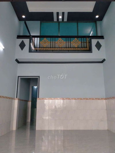 Bán nhà ngay chợ ấp 1 lê thị ngay DT:4X14M trệt lửng 2pn ,2w, đường 4m