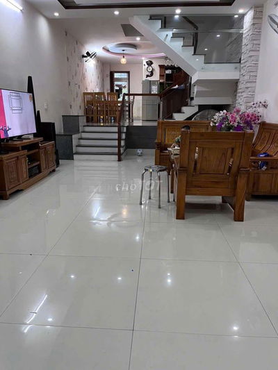 CHÍNH CHỦ BÁN NHÀ 3 TẦNG, 3 MẶT THOÁNG, VUÔNG ĐẸP, HIÊNN ĐẠI