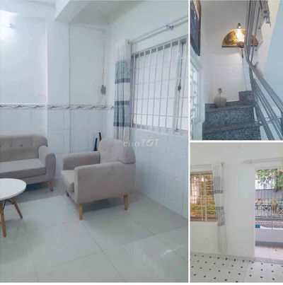 NHÀ ĐẸP XINH, 1TRỆT 1LẦU 1LỬNG 2P. NGỦ 2WC ở gd 3-4ng làm việc OK