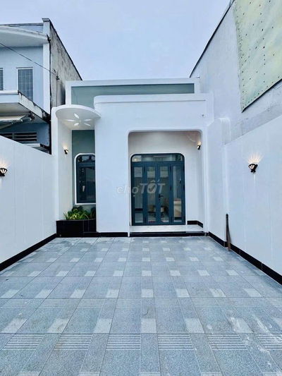 Giá đình cần tiền chữa bệnh cho con bán GẤP căn nhà