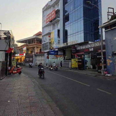 Nhà mặt tiền Nguyễn Văn Đậu