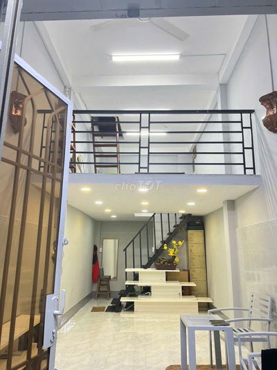 BÁN NHÀ MT TRẦN QUANG DIỆU Q3, 4 TẦNG NGAY CHỢ LÊ VĂN SỸ,GIÁ 7.2 TỶ TL