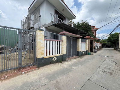 Bán đất kiệt 6m Tôn Đản Đà Nẵng.
Dt 81m2 ngang 4,8m dài 17m
Giá 2ty690