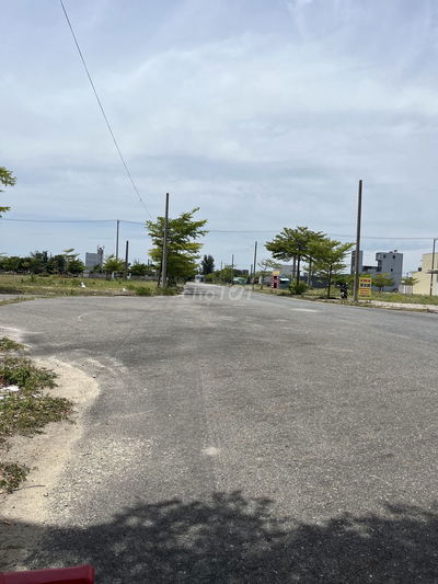 Chào bán lô đất đường 7m5 trục chính sentosa sát sông cổ cò